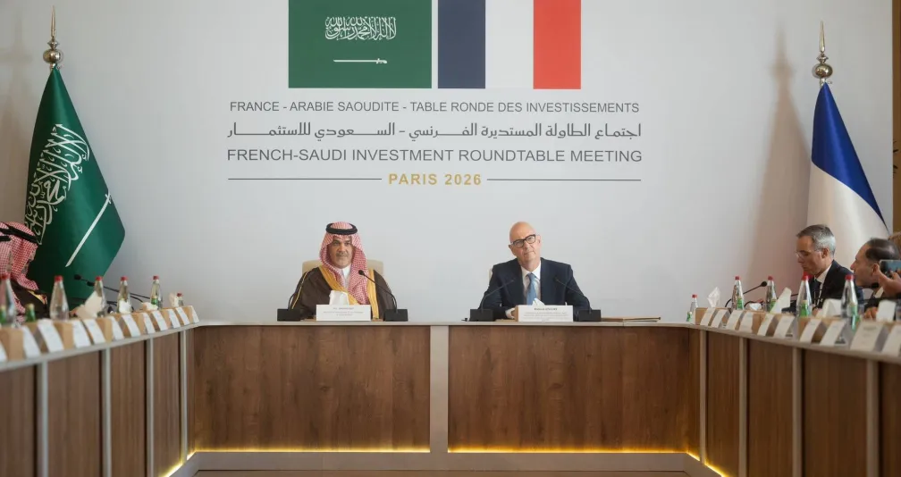 بالتزامن مع زيارة ولي العهد لفرنسا... توقيع اتفاقيات استراتيجية بمليارات الدولارات