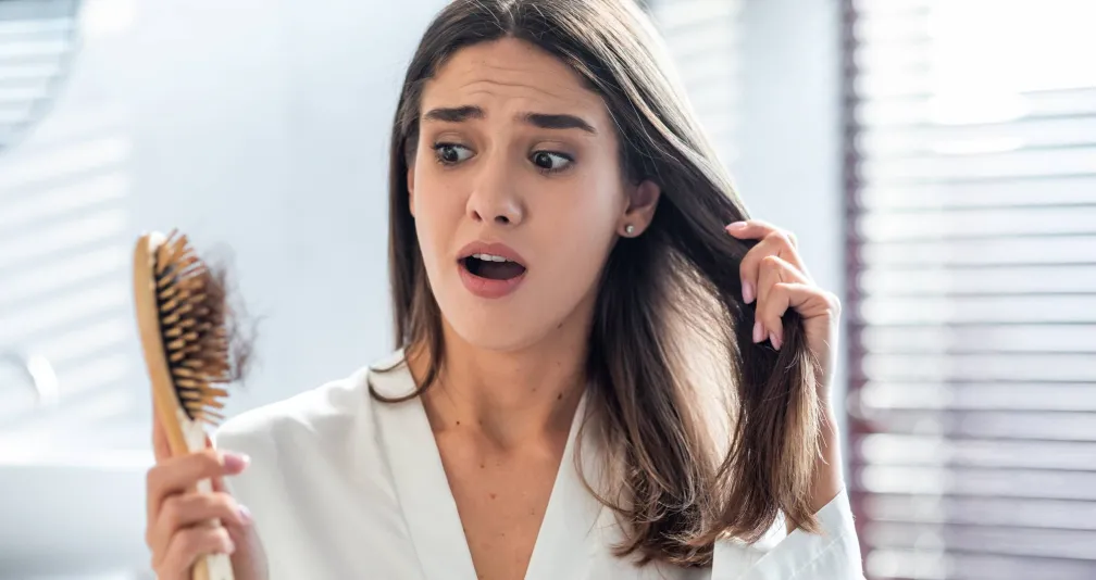 8 أنواع من الأدوية قد تسبب تساقط الشعر
