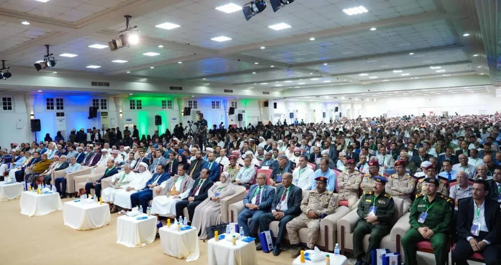 حضرموت تضع «الفيدرالية» على طاولة التسوية اليمنية