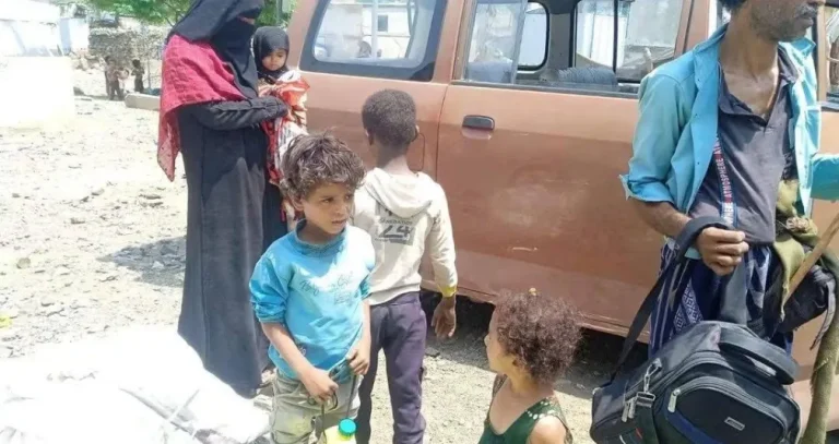 هجمات الحوثيين تفاقم مأساة النزوح غرب تعز والحديدة