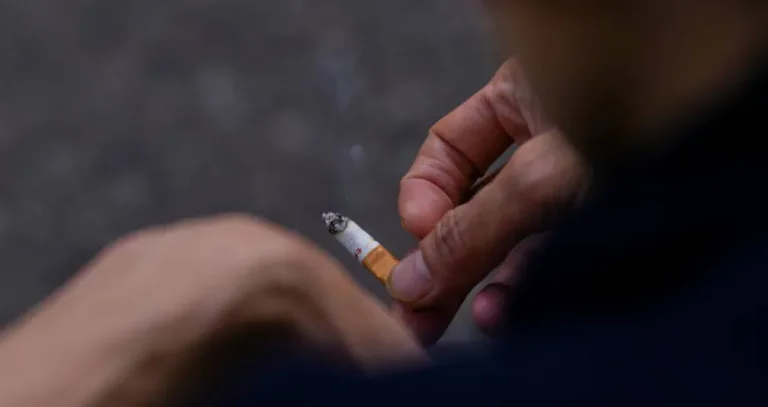 التدخين السلبي يتسبب في وفاة 1.7 مليون شخص حول العالم خلال عام