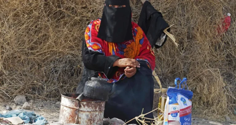 الآلاف في غرب اليمن بلا مأوى جراء تصعيد الحوثيين