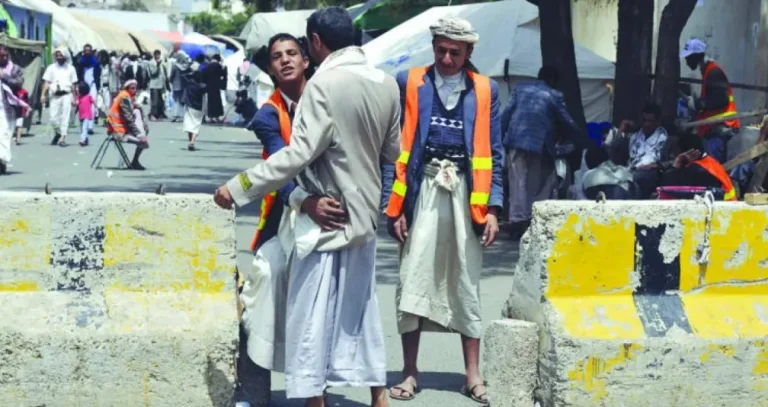 تراجع انتشار الحوثيين في صنعاء مع اشتداد الجبهات