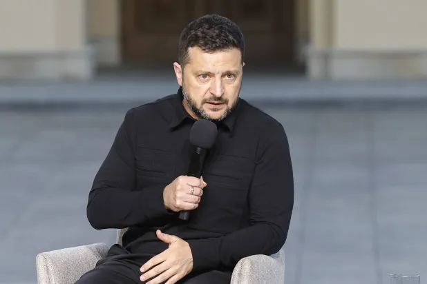 زيلينسكي يبدي استعداده للقاء بوتين خلال قمة مجموعة العشرين في ميامي