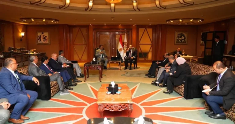 مباحثات ليبية - مصرية لتطوير برامج التأهيل وتنظيم استقدام العمالة