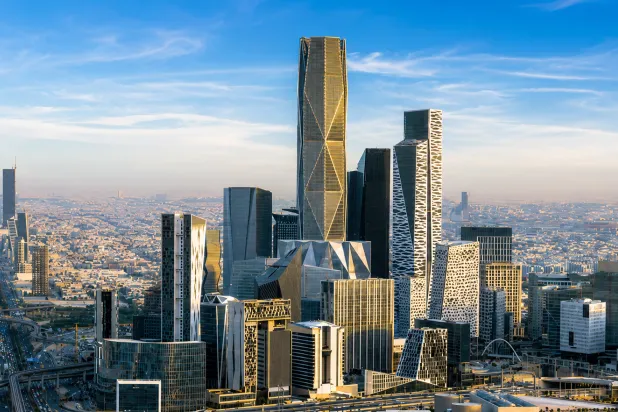 صندوق الاستثمارات العامة يطلق «توريد» لتمويل سلاسل الإمداد