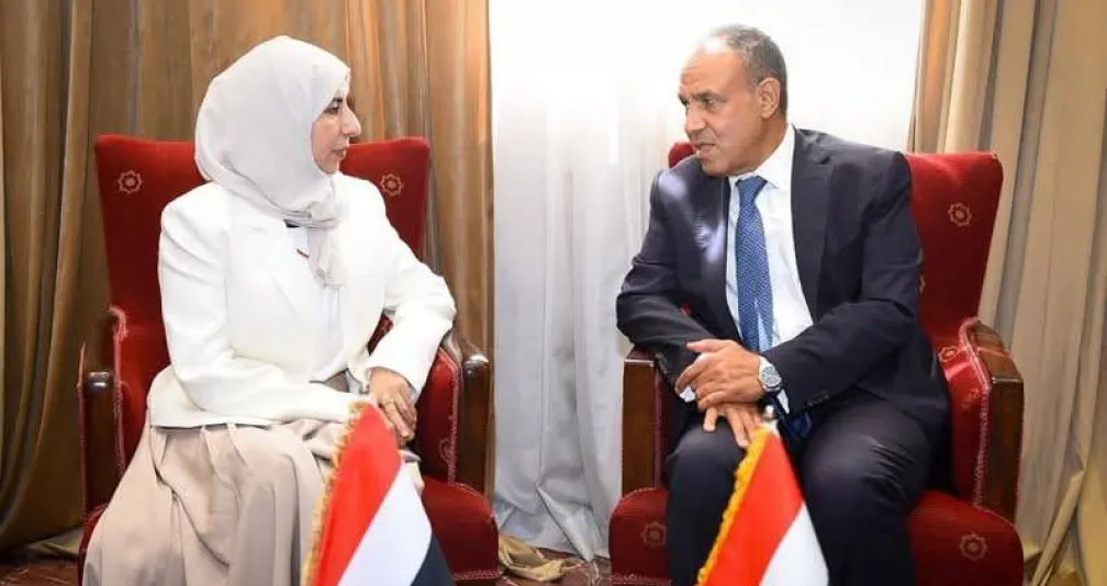 «لا شبهة جنائية» في وفاة عسكري يمني بارز بأسوان