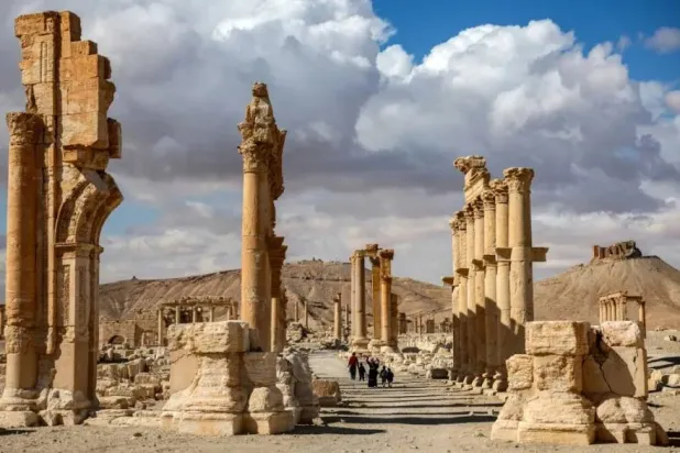 بقيمة 5 ملايين دولار... أميركا تعيد 36 قطعة أثرية إلى سوريا