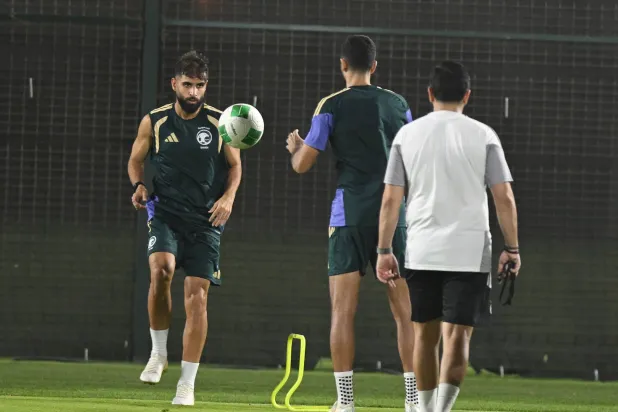 آل حجي لاعب «الأخضر»: نتقبل النقد... ونحتاج إلى الدعم