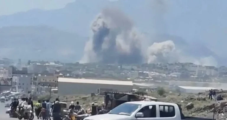 ضربات جوية وبرية تستنزف الحوثيين في تعز