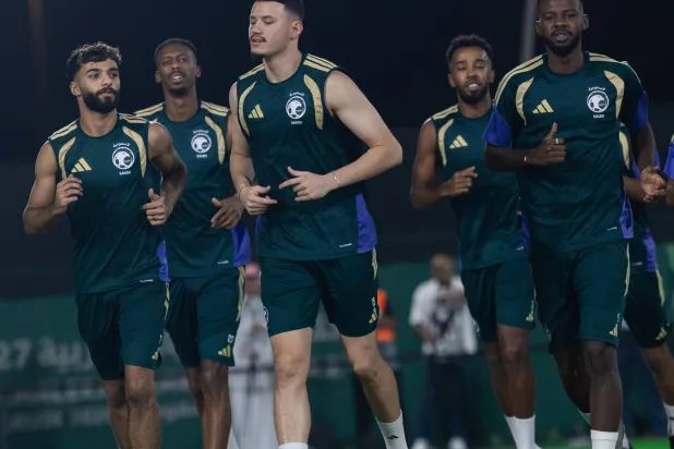 «الكرات الثابتة» تتصدر تدريبات الأخضر لنهائي كأس الخليج