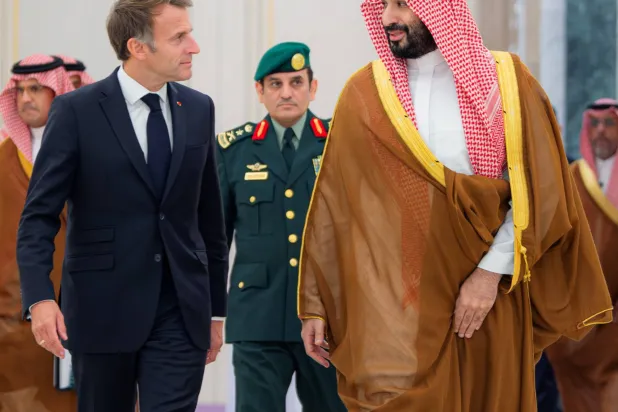محادثات سعودية ــ فرنسية تناقش تنسيق الجهود