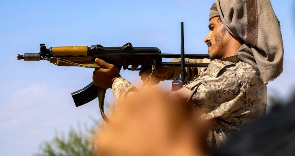 تعز تتصدّى لهجمات حوثية عنيفة في جبهتها الجنوبية