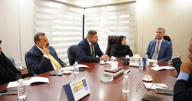 «المركزي» العراقي: فجوة سعر الصرف تتقلص إلى 9 %... ونفي لطباعة العملة